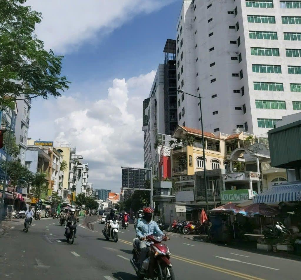 Bán Nhà Hẻm Xe Hơi Một Trục Nguyễn Thái Sơn Gò Vấp, 46M², 1 Trệt 2 Lầu ST,  7.2 Tỷ TL